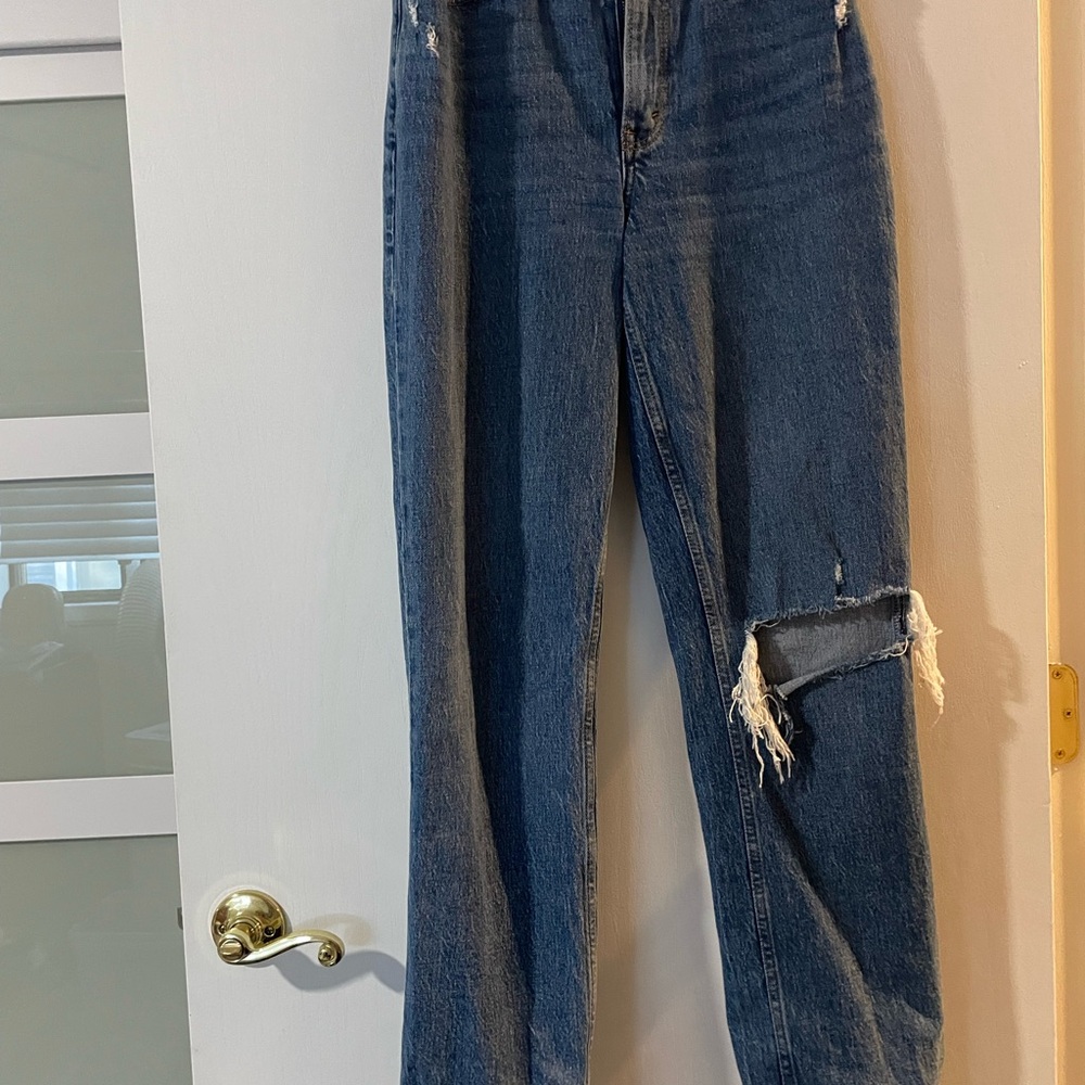 Abercrombie & Fitch Straight Leg Jeans in Dark Blue